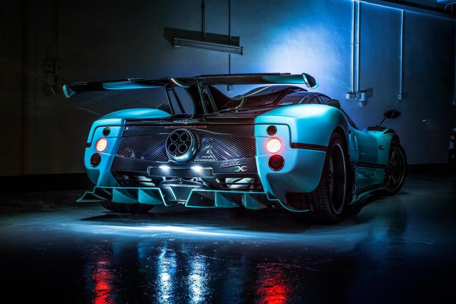  Pagani Zonda 760 RSJX 2014 года  (фото 2 из 24)